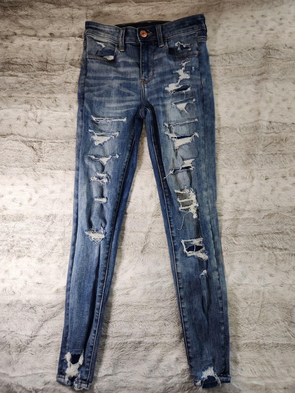 American Eagle Distressed Ripped Skinny Stretch Blue Denim Jeans Women's 2 Short